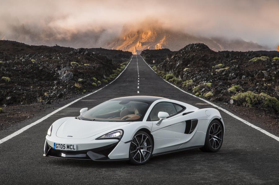  McLaren 570GT 2016 года  (UK) (фото 31 из 125)